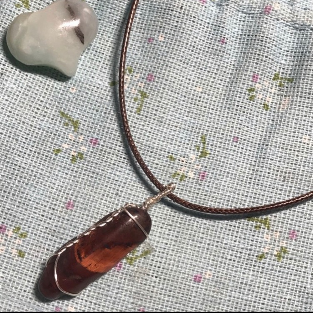 Red tiger’s eye pendant